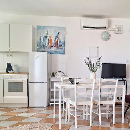 Apartmani Stine Donji Okrug  Buitenkant foto