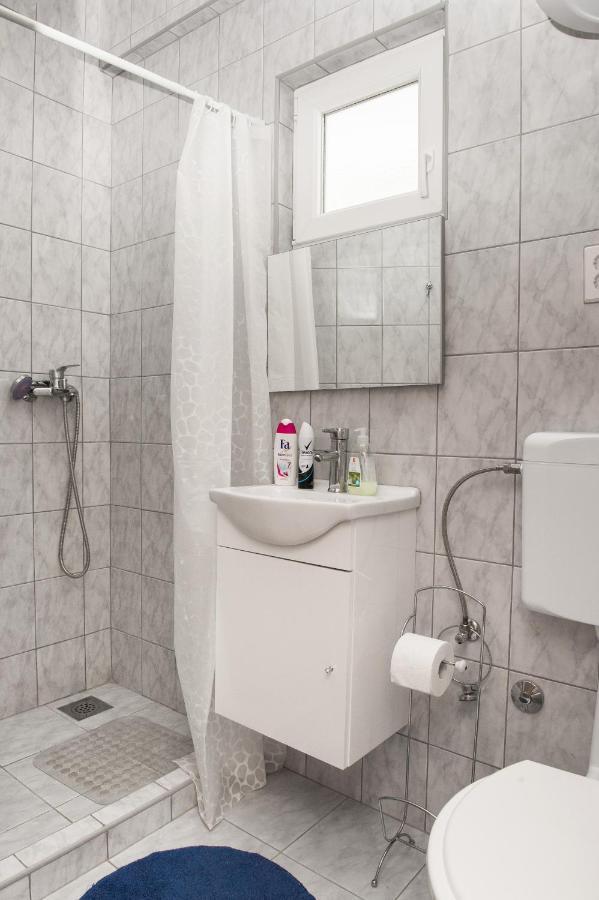 Apartmani Stine Donji Okrug  Buitenkant foto