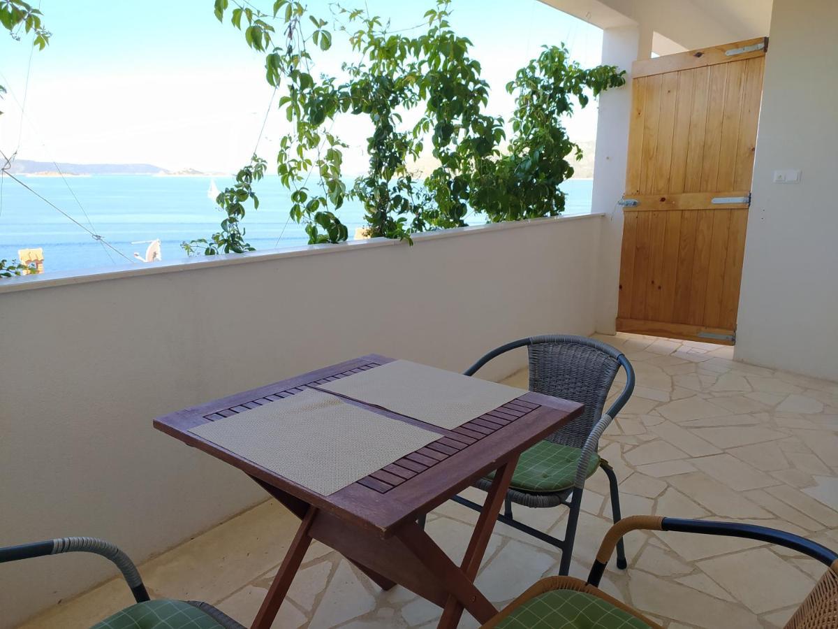 Apartmani Stine Donji Okrug  Buitenkant foto