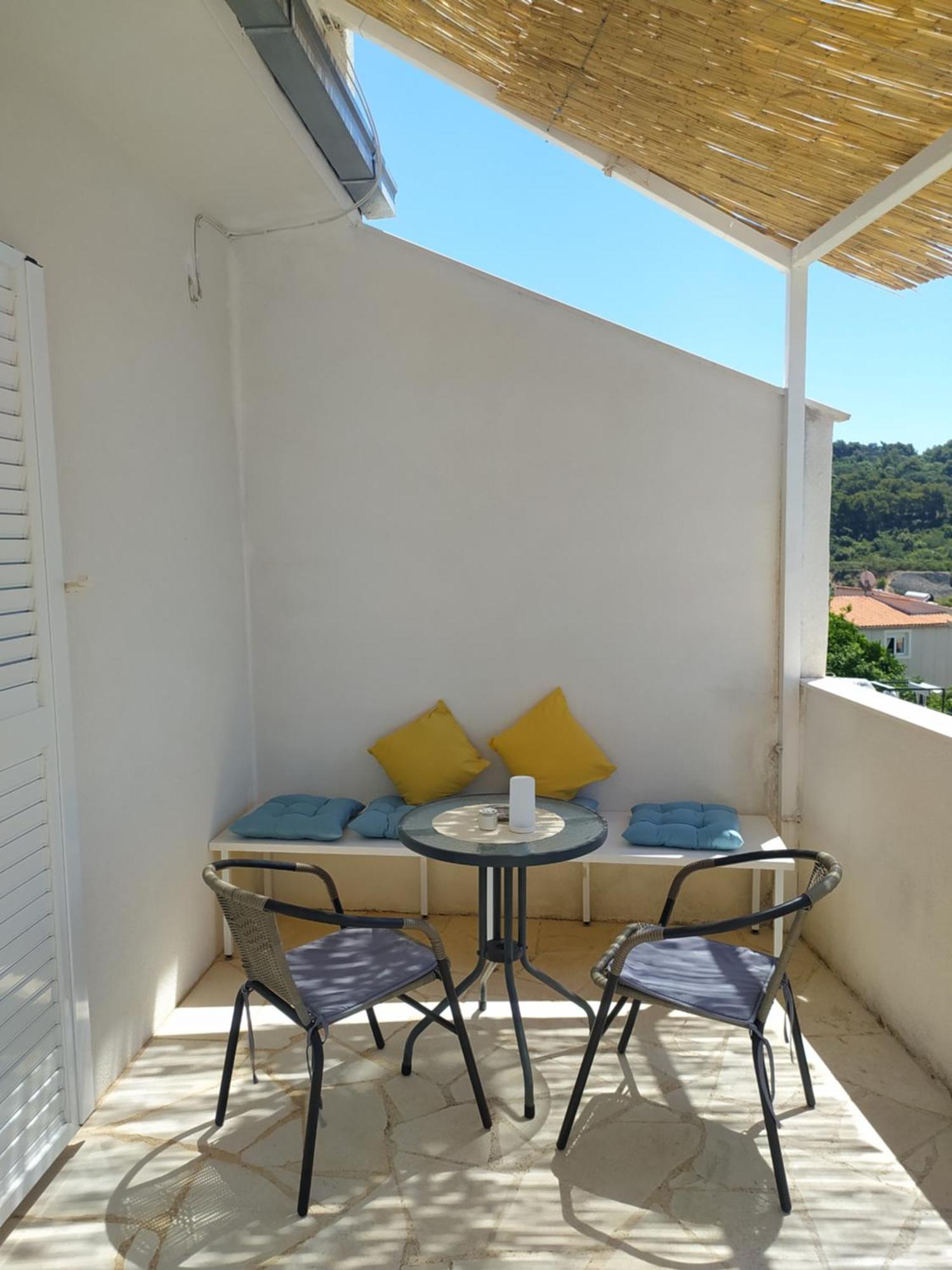 Apartmani Stine Donji Okrug  Buitenkant foto