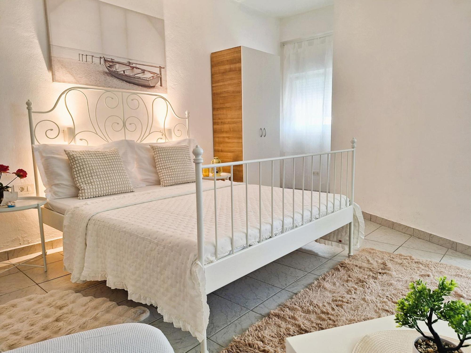 Apartmani Stine Donji Okrug  Buitenkant foto